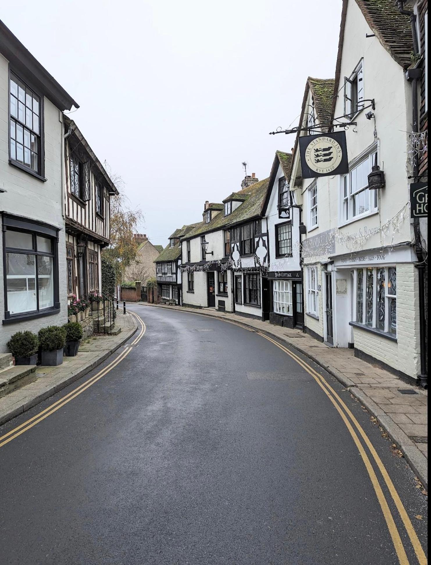 Humphries Cross Apartments Rye Exteriör bild